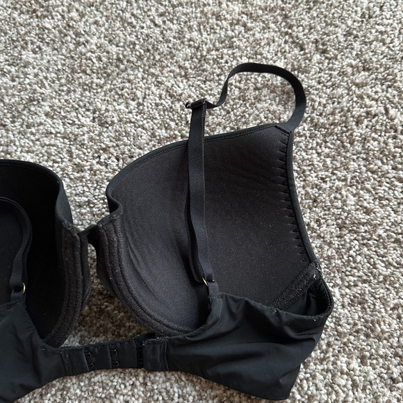 Natori Black Bra - Picture 3 of 4